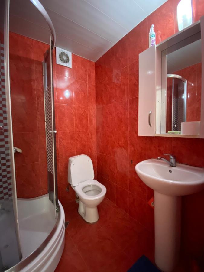 Apartment On Luka Asatiani 2 Batumi Ngoại thất bức ảnh