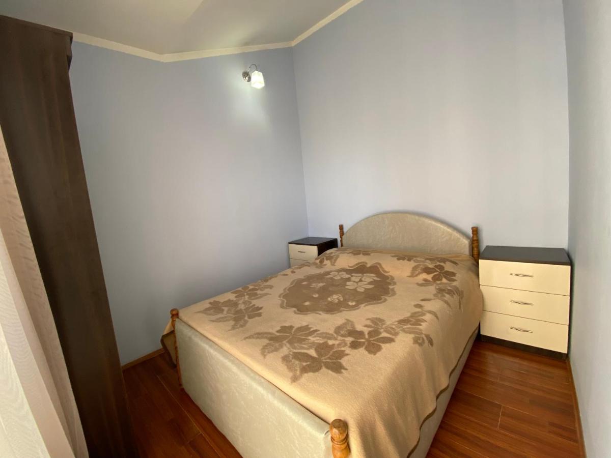 Apartment On Luka Asatiani 2 Batumi Ngoại thất bức ảnh