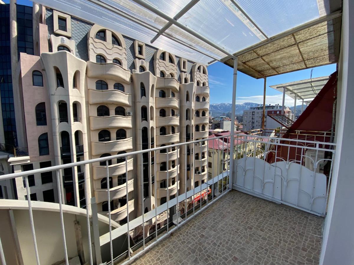 Apartment On Luka Asatiani 2 Batumi Ngoại thất bức ảnh